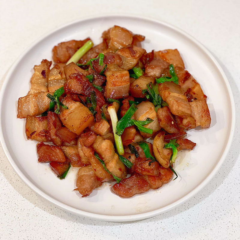 Ba chỉ rang cháy cạnh