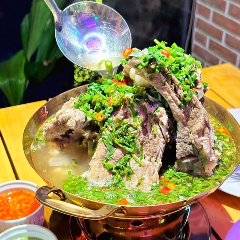 Tháp sườn vị Mộc Rừng